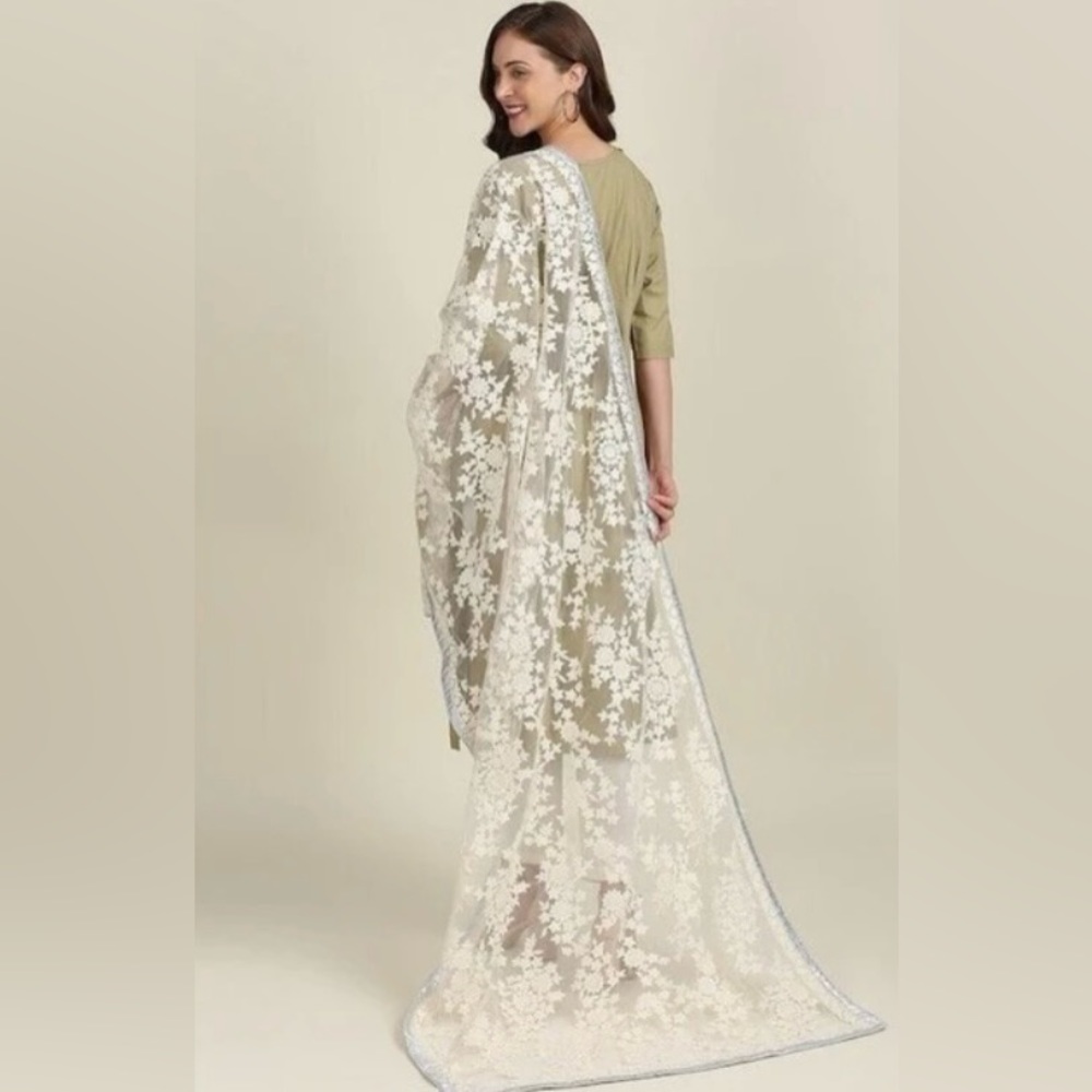 White W/ Silver Scalloped Bridal Dupatta, Aso-Oke Ipele, Shawl